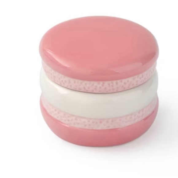 Target Bullseye's Playground Ceramic Trinkets Macaron Box, Pink and White, NWT - Picture 1 of 4